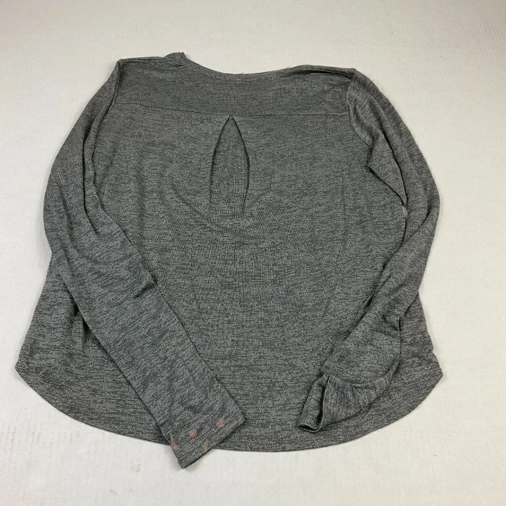 Vince Womens Small Gray Shimmer Pleated Back Tee Long Sleeve Casual Chic Top